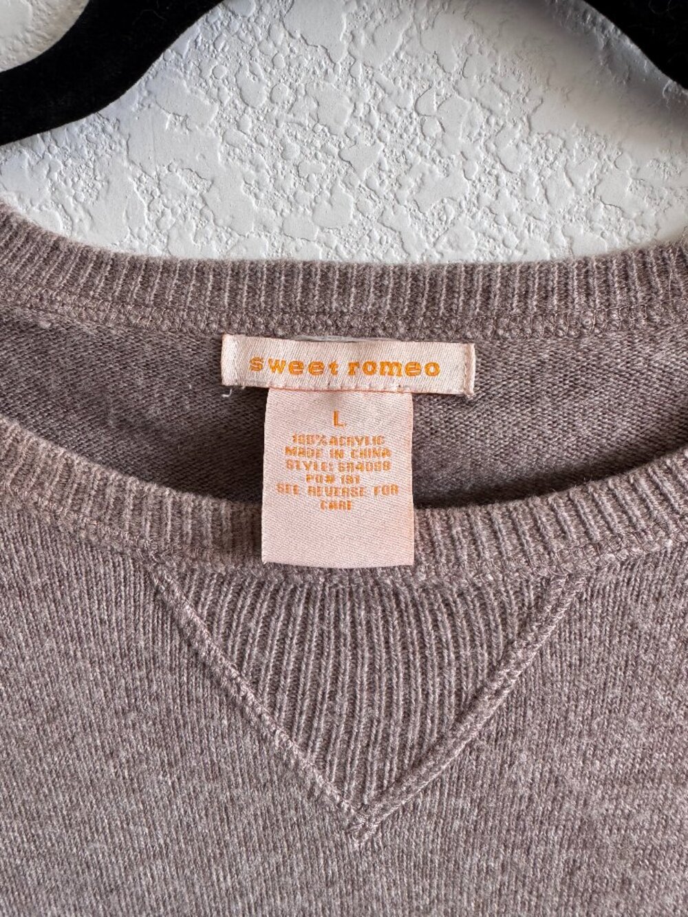 Sweet Romeo Sweater - Picture 2 of 3